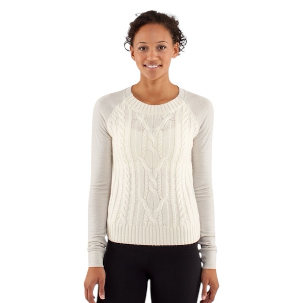 Lululemon Women’s St Moritz Sweater in Polar Cream Size XS